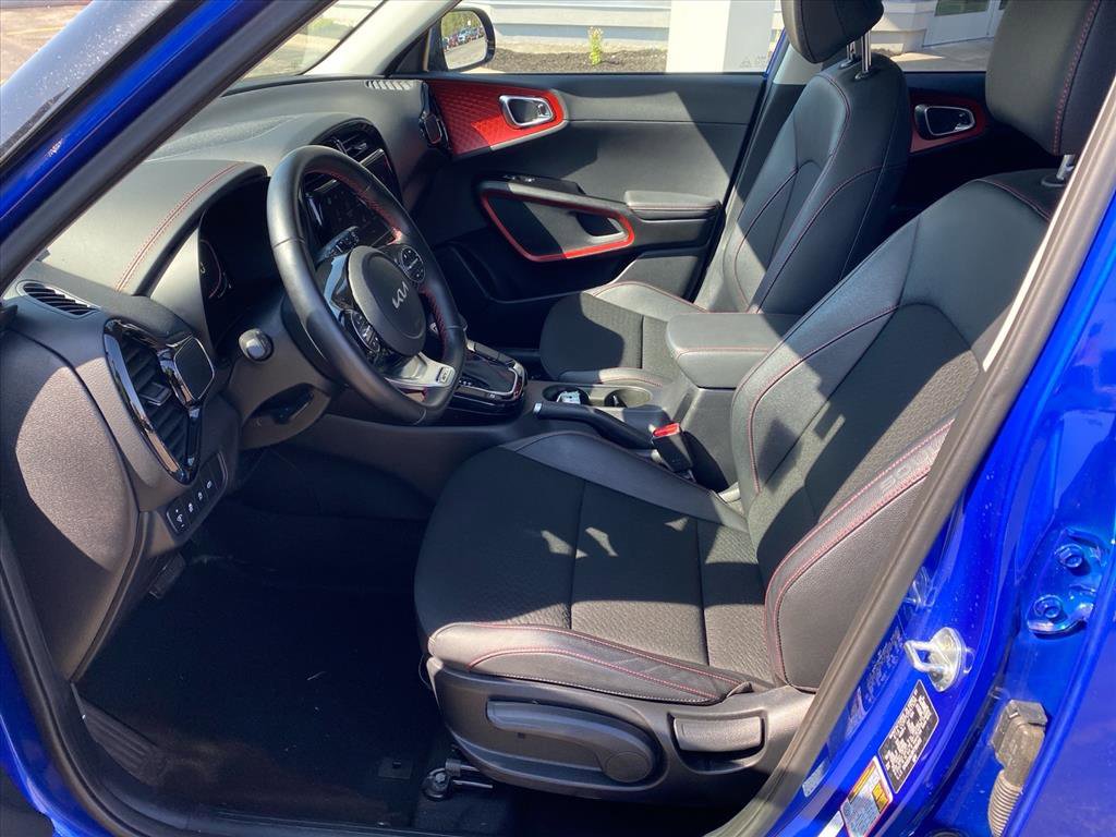 Certified 2023 Kia Soul GT-Line FWD image 10