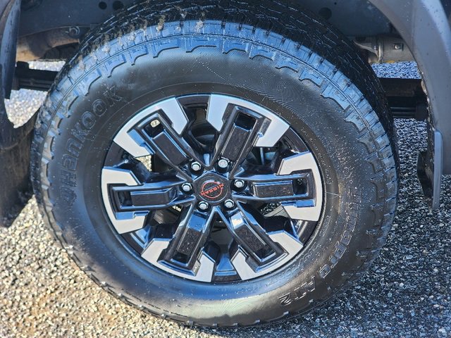 Used 2024 Nissan Frontier PRO-4X w/ Pro Convenience Package image 12