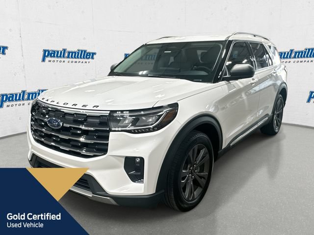 Certified 2025 Ford Explorer Active w/ Active Comfort Package AWD/4WD image 1
