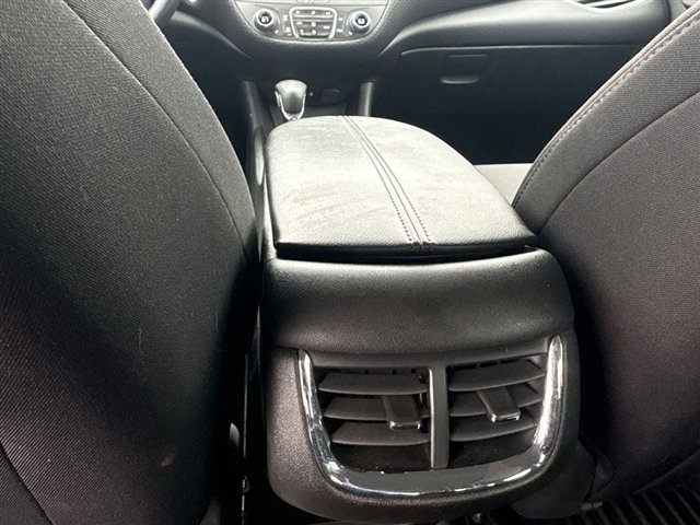 Used 2023 Chevrolet Malibu LT w/ Redline Edition image 20