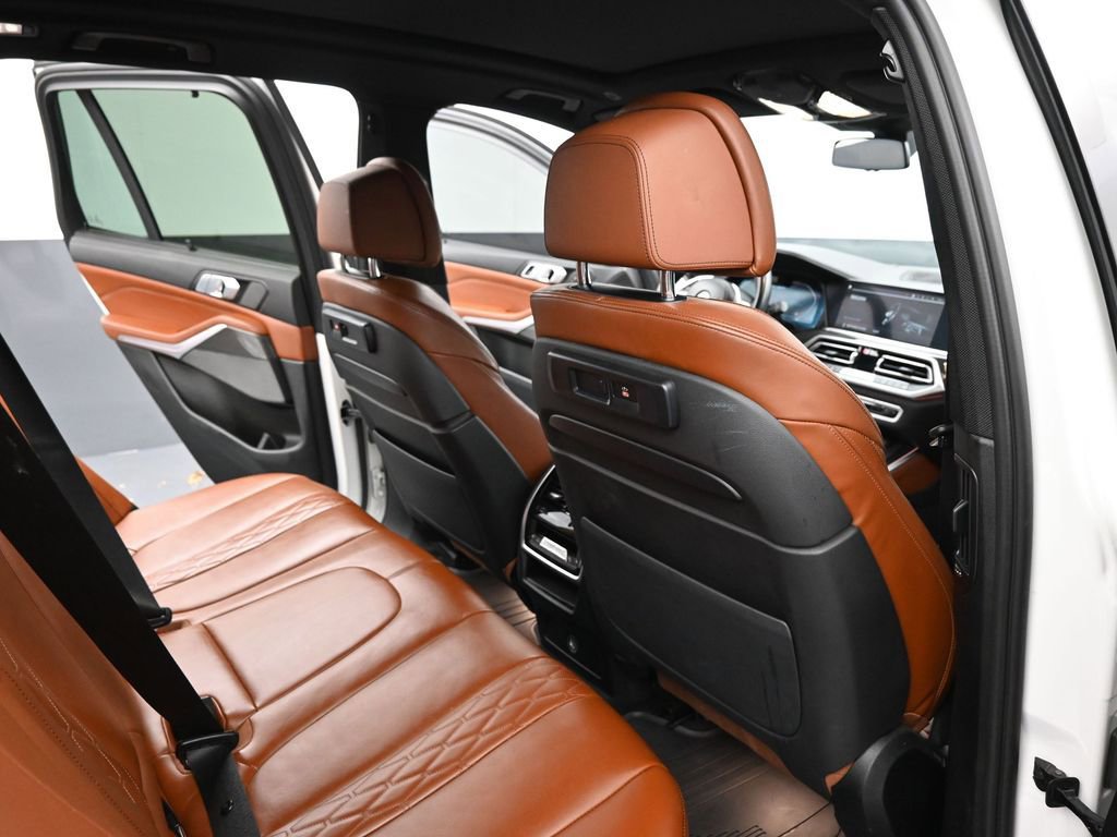 Used 2023 BMW X5 M50i w/ Executive Package AWD/4WD image 20