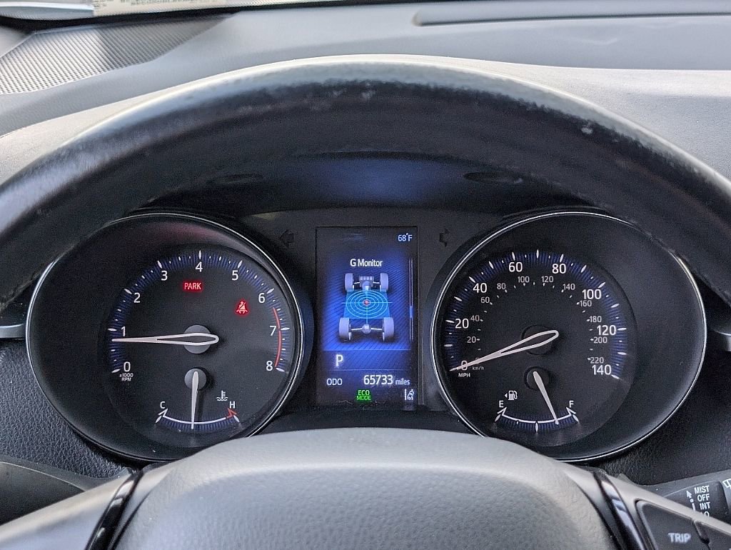 Used 2018 Toyota C-HR XLE image 32