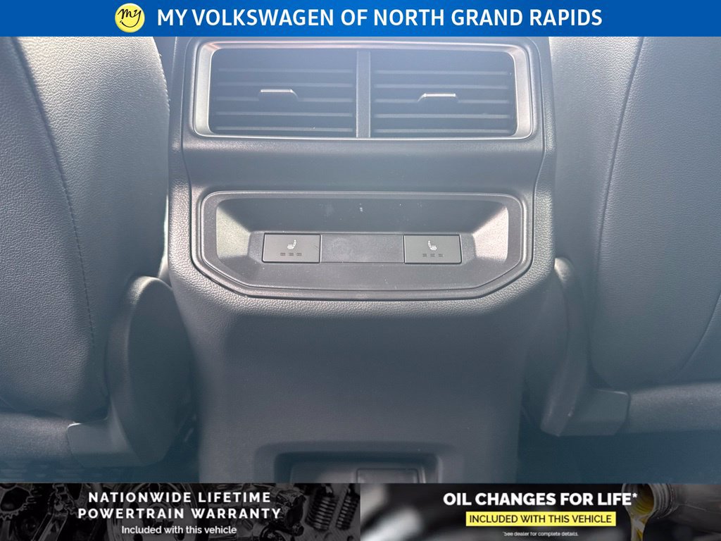 New 2026 Volkswagen Atlas Cross Sport SEL Premium R-Line AWD/4WD image 20