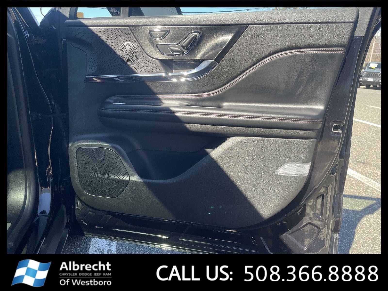 Used 2023 Lincoln Corsair Reserve w/ Equipment Group 201A image 22