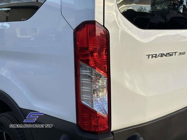 Used 2017 Ford Transit 350 XLT image 12