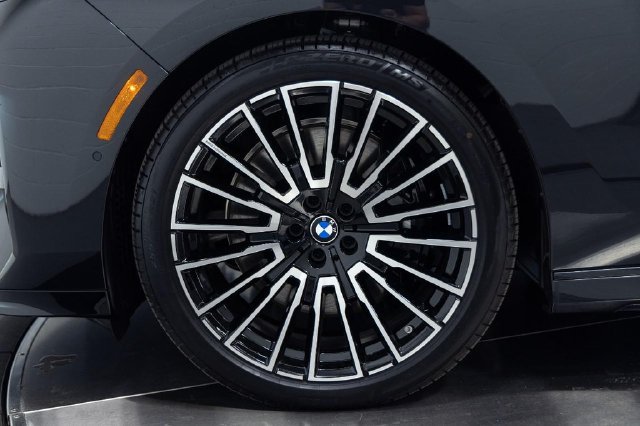 New 2027 BMW 740i xDrive w/ Executive Package AWD/4WD image 36