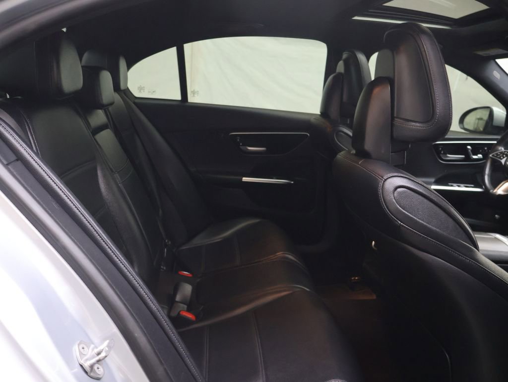 Used 2023 Mercedes-Benz C 300 4MATIC Sedan image 12