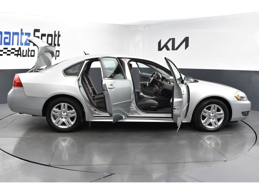 Used 2011 Chevrolet Impala LT image 28