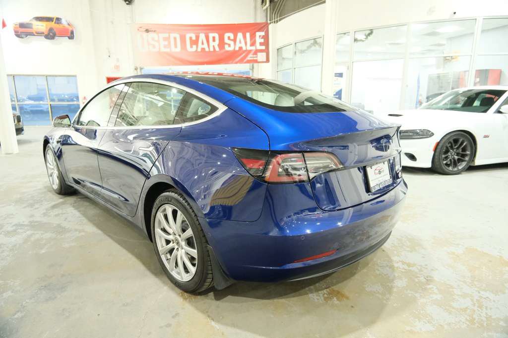 Used 2019 Tesla Model 3 Performance AWD/4WD image 8