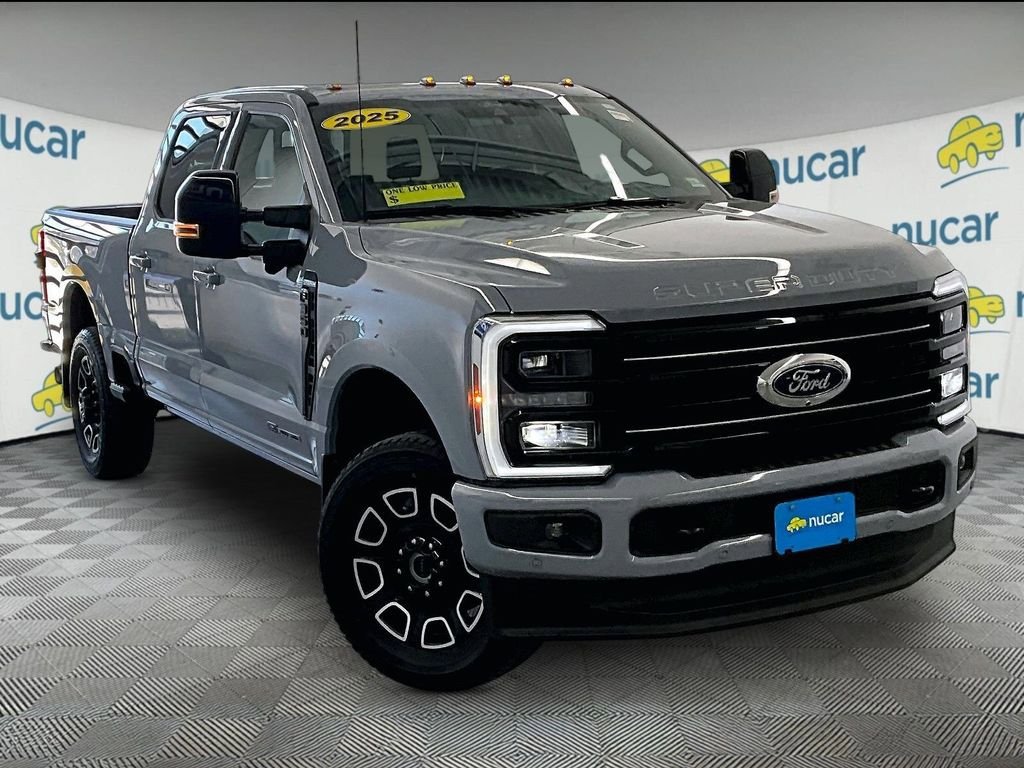 Used 2025 Ford F350 Platinum w/ FX4 Off-Road Package AWD/4WD image 1
