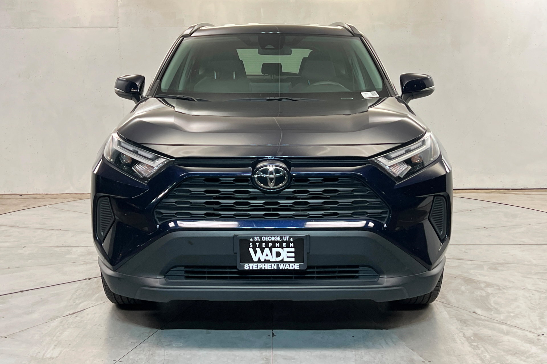 Used 2025 Toyota RAV4 XLE FWD image 9
