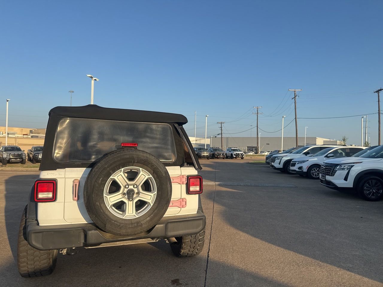 Used 2021 Jeep Wrangler Unlimited Sport image 16