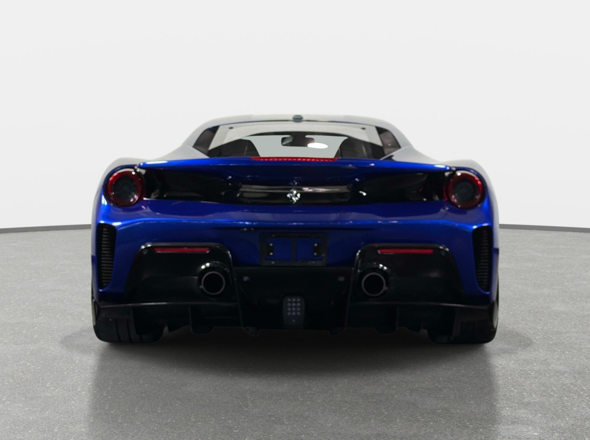 Used 2020 Ferrari 488 Pista Coupe RWD image 8