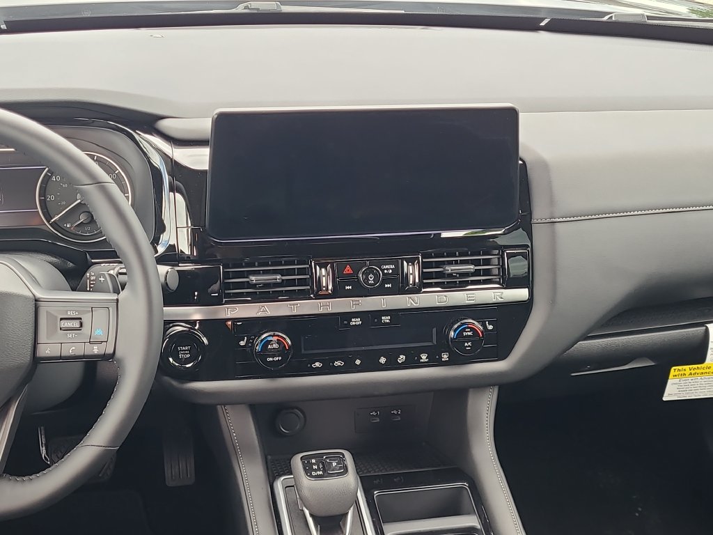 Certified 2026 Nissan Pathfinder SV FWD image 21