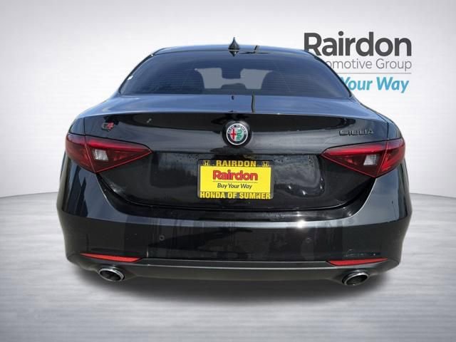 Used 2021 Alfa Romeo Giulia Sprint w/ Nero Edizione image 8