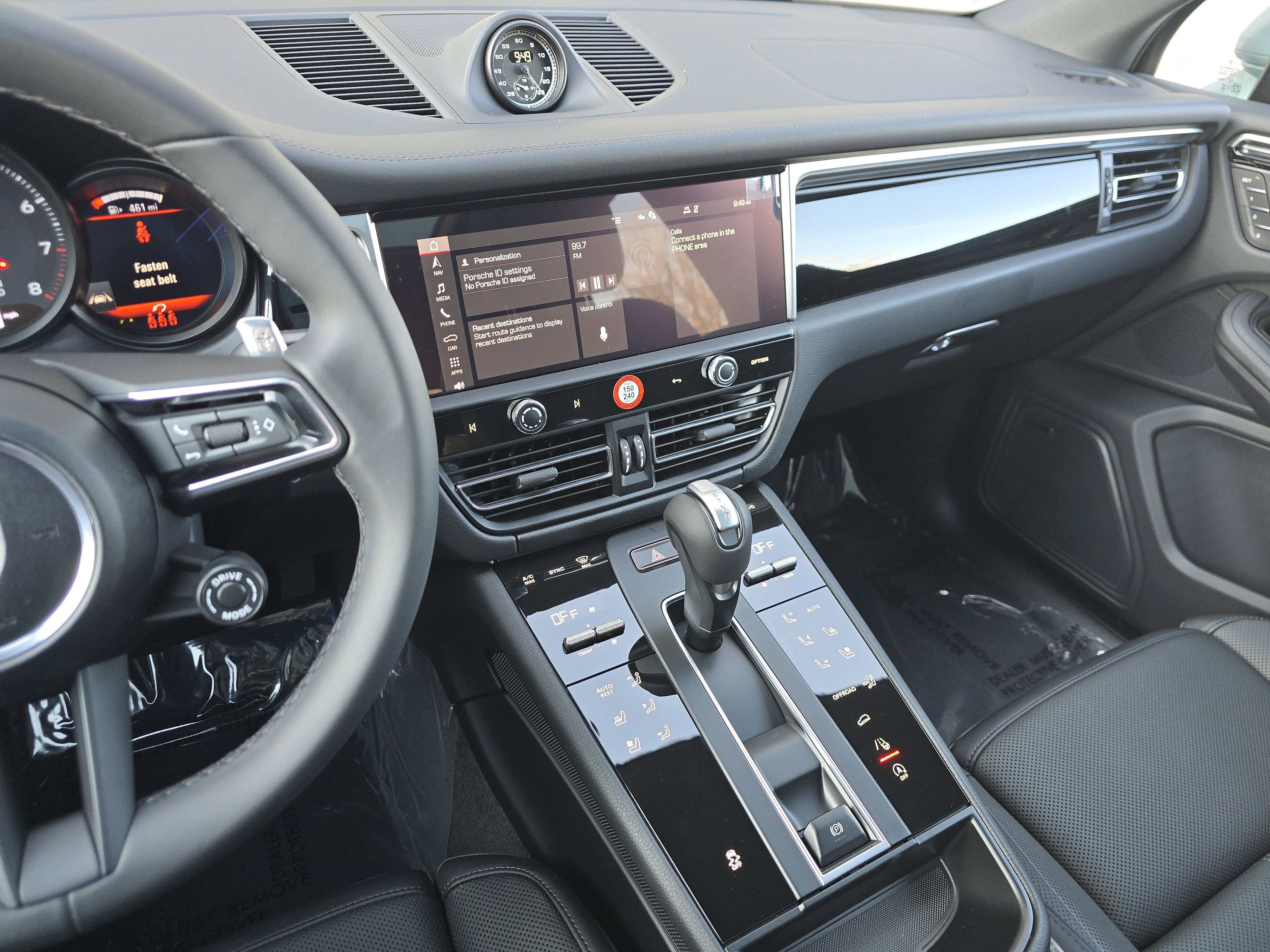 New 2026 Porsche Macan image 20