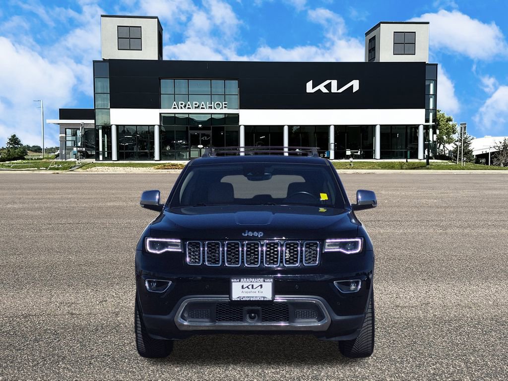 Used 2017 Jeep Grand Cherokee Limited w/ Luxury Group II image 3