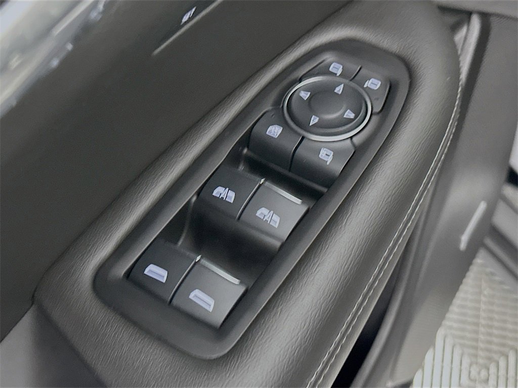 Used 2025 Cadillac XT6 Premium Luxury image 20