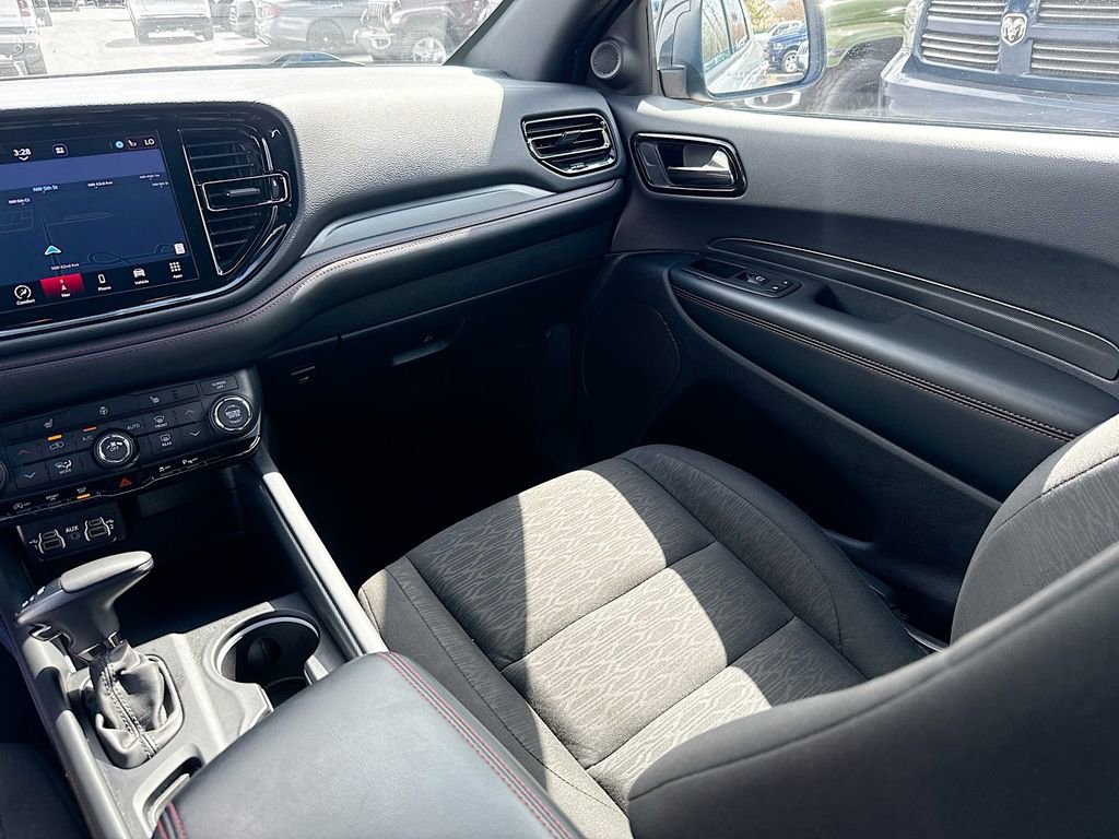 Used 2025 Dodge Durango GT image 26