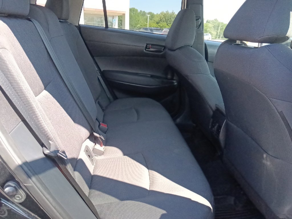 Used 2023 Toyota Corolla Cross LE FWD image 30