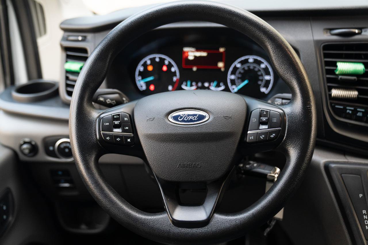 Used 2021 Ford Transit 350 XLT image 33