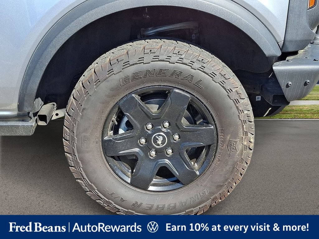 Used 2021 Ford Bronco Black Diamond AWD/4WD image 9