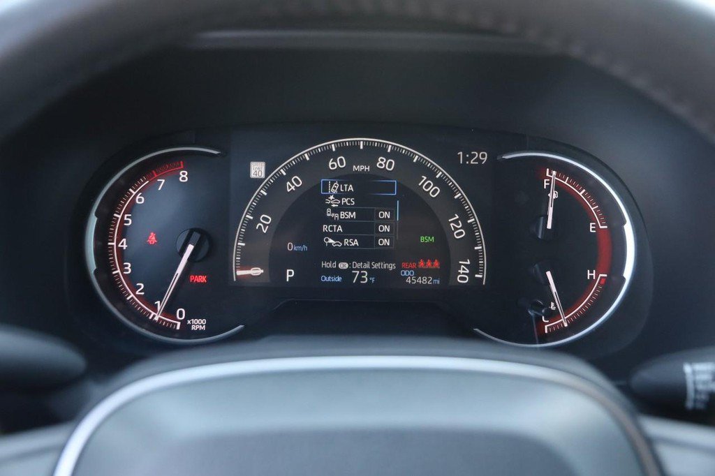 Used 2025 Toyota RAV4 XLE w/ Weather Package AWD/4WD image 13