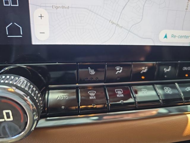 Certified 2025 GMC Canyon AT4 w/ Nightfall Edition AWD/4WD image 21