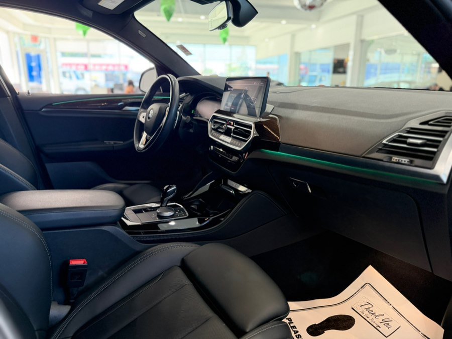 Used 2022 BMW X4 xDrive30i w/ Convenience Package AWD/4WD image 19