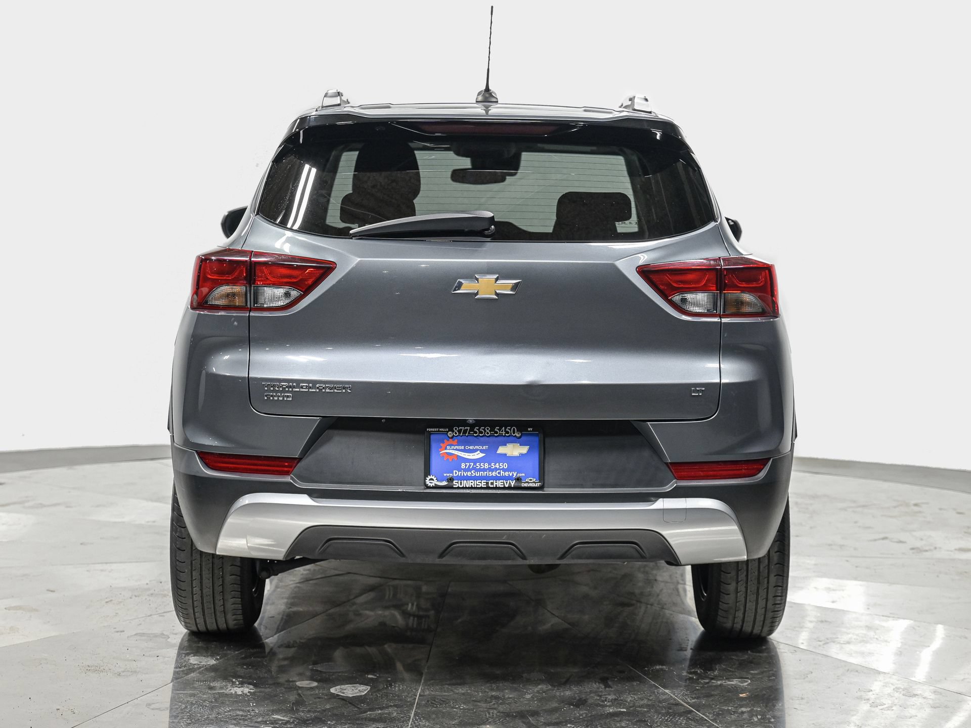 Used 2021 Chevrolet TrailBlazer LT AWD/4WD image 5
