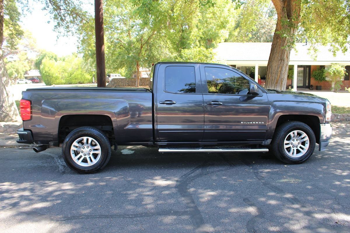 Used 2016 Chevrolet Silverado 1500 LT w/ All Star Edition RWD image 3