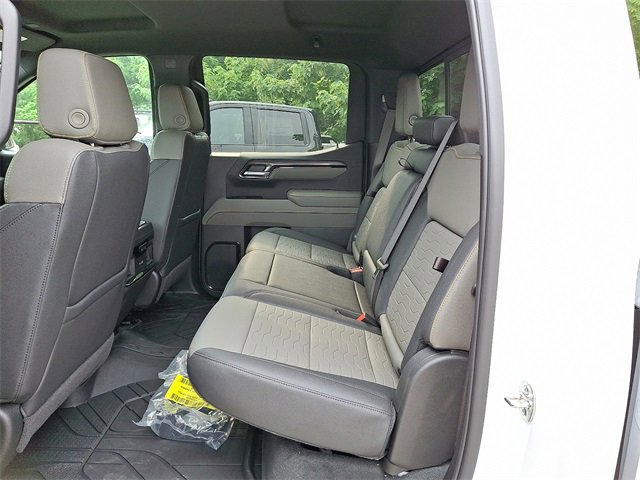 New 2025 Chevrolet Silverado 1500 ZR2 image 7