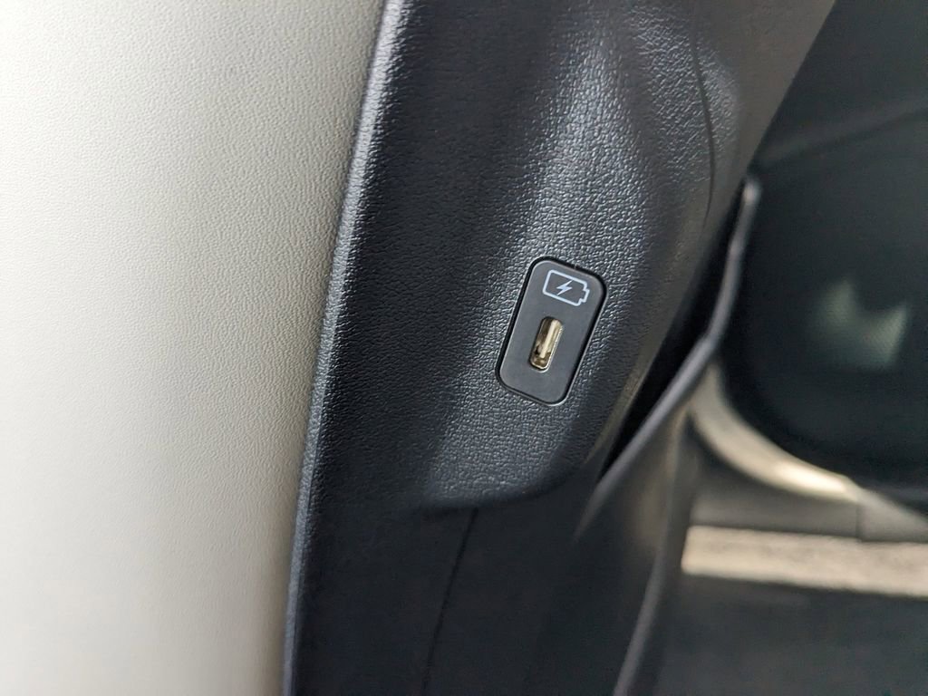 New 2025 Kia EV6 Wind RWD image 19