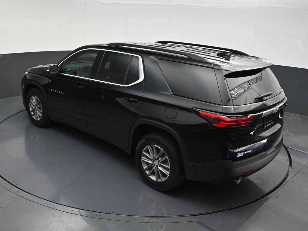 Used 2024 Chevrolet Traverse LT FWD image 19