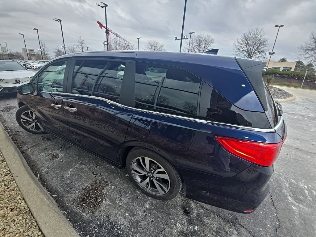 Used 2022 Honda Odyssey Touring image 3