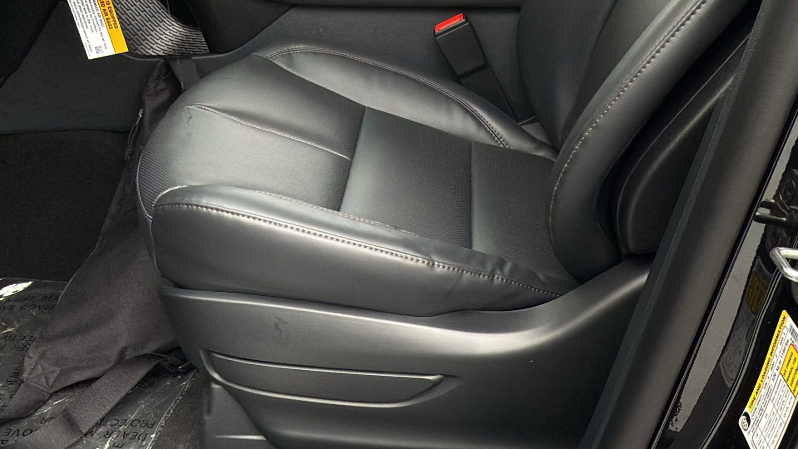 New 2026 Lincoln Aviator AWD image 15