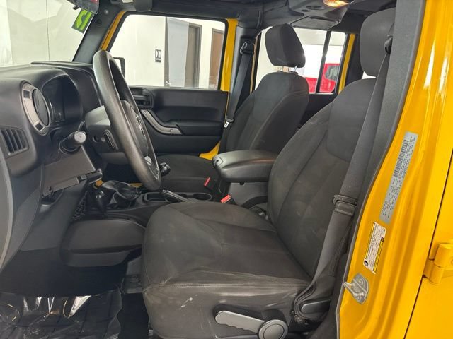 Used 2015 Jeep Wrangler Unlimited Sport AWD/4WD image 15