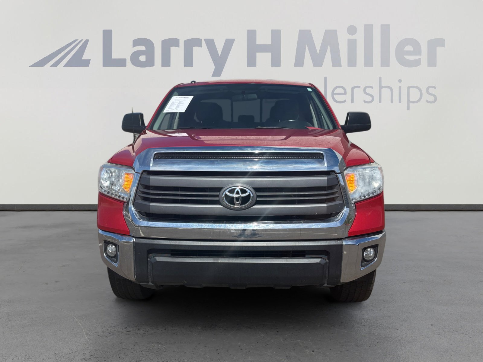 Used 2015 Toyota Tundra SR5 image 8