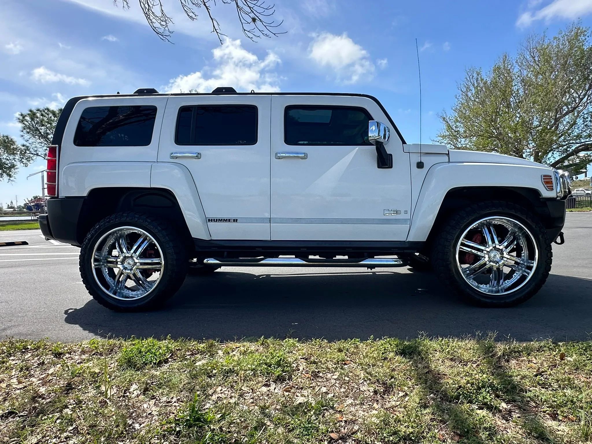 Used 2006 HUMMER H3 image 5