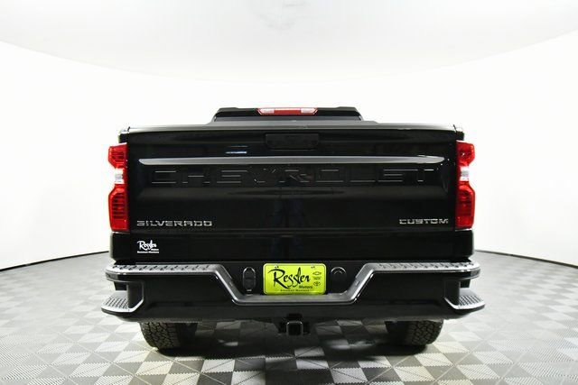 New 2026 Chevrolet Silverado 1500 Custom image 12