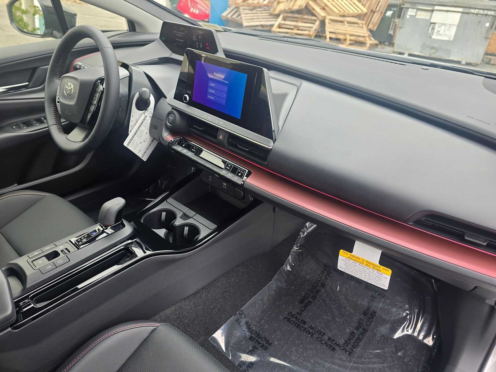 New 2027 Toyota Prius Plug-In Hybrid FWD image 11