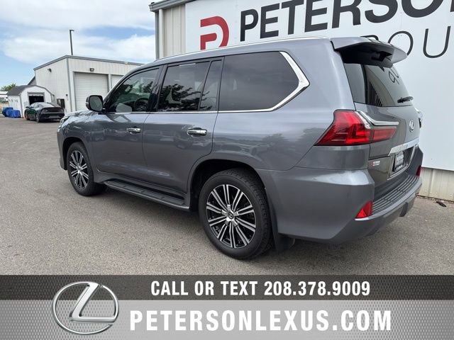 Used 2019 Lexus LX 570 4WD w/ Luxury Package image 5
