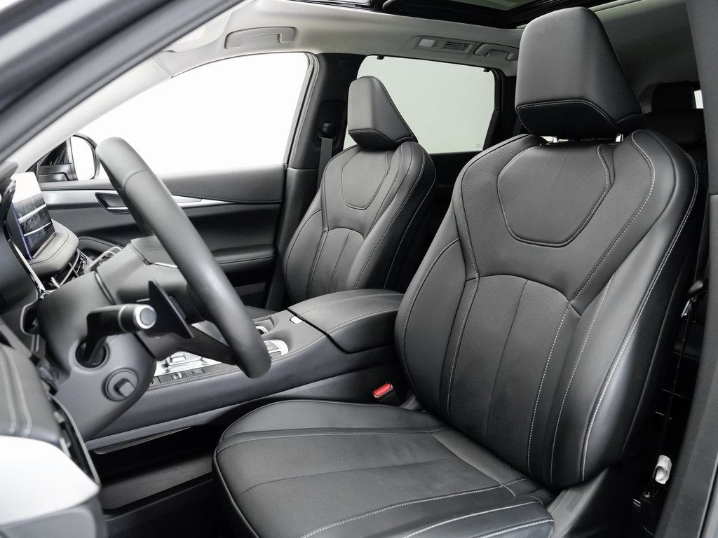 Used 2023 INFINITI QX60 Luxe w/ Cargo Package image 5