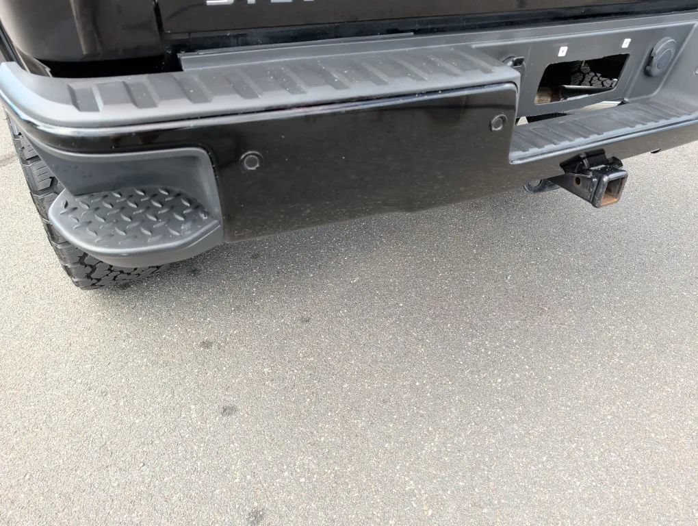 Used 2018 Chevrolet Silverado 1500 LT w/ All Star Edition AWD/4WD image 29