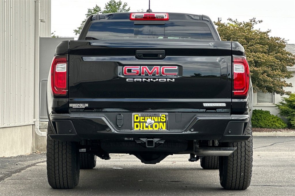 New 2025 GMC Canyon Elevation w/ Convenience Package image 6