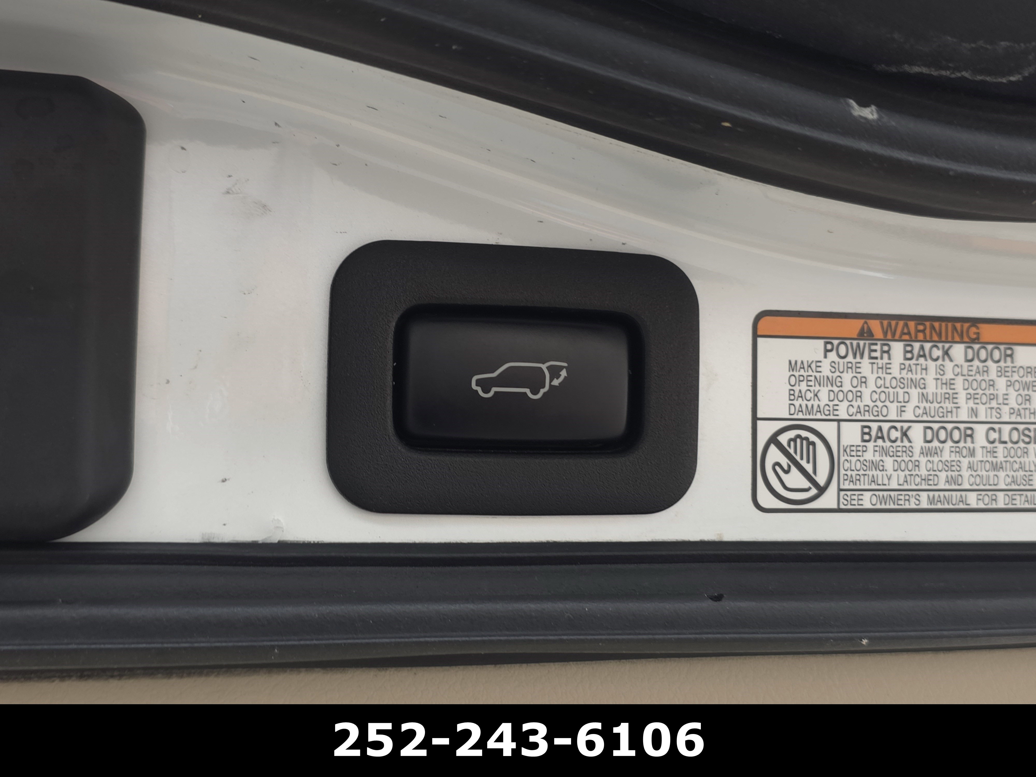Used 2016 Lexus LX 570 4WD w/ Luxury Package image 46