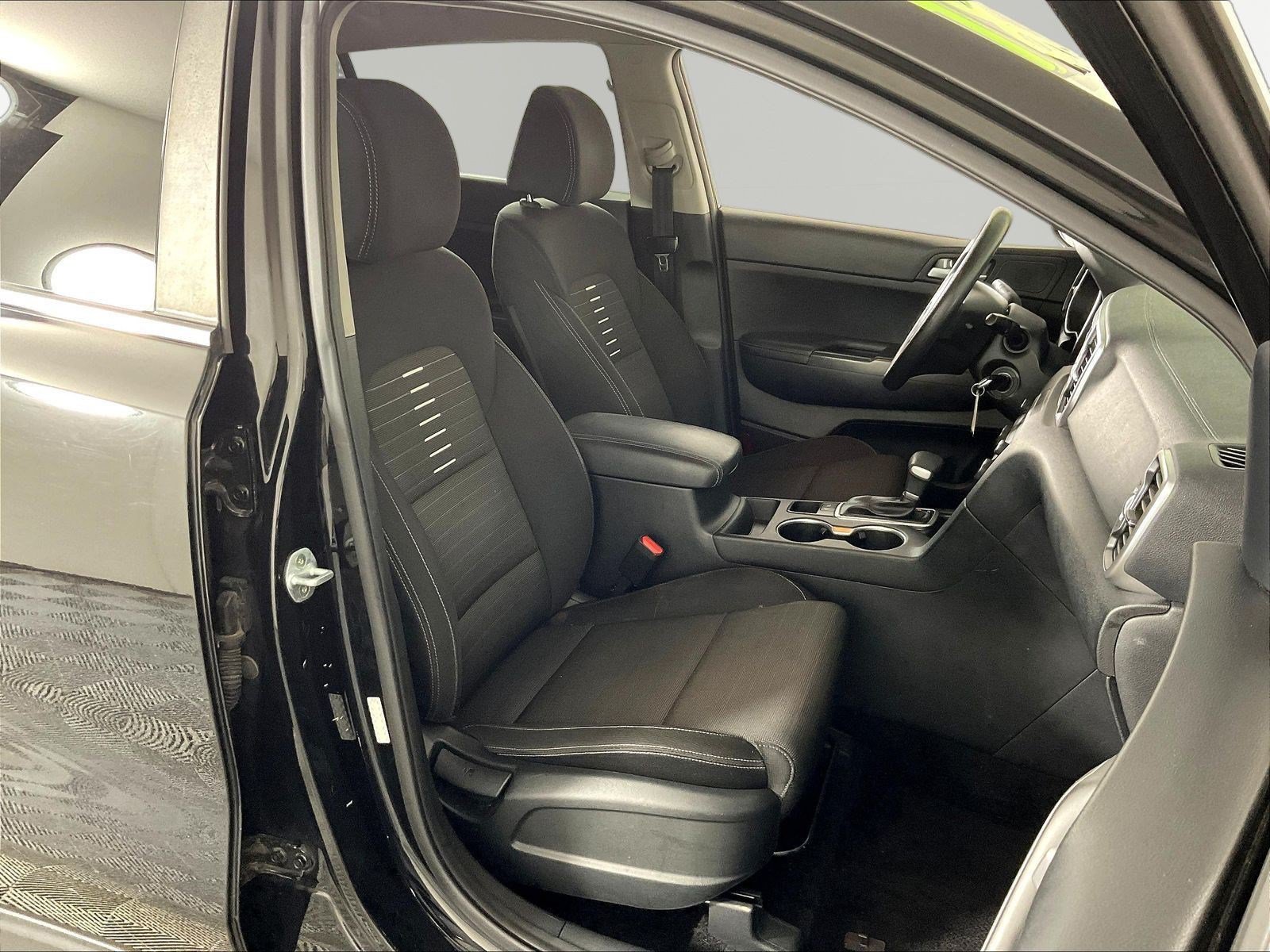 Used 2018 Kia Sportage LX w/ LX Popular Package FWD image 28