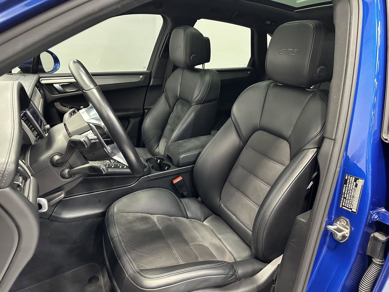 Used 2018 Porsche Macan GTS AWD/4WD image 6