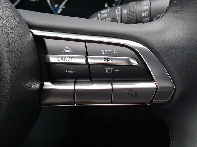 Certified 2023 MAZDA CX-30 AWD 2.5 S w/ Preferred Package image 21