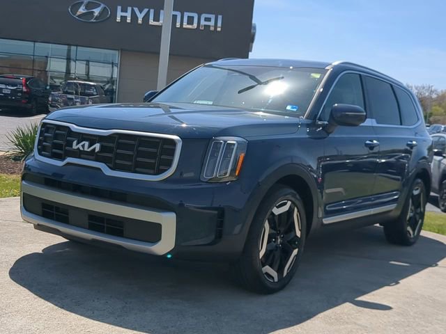 Used 2023 Kia Telluride S w/ S Sunroof Package image 7